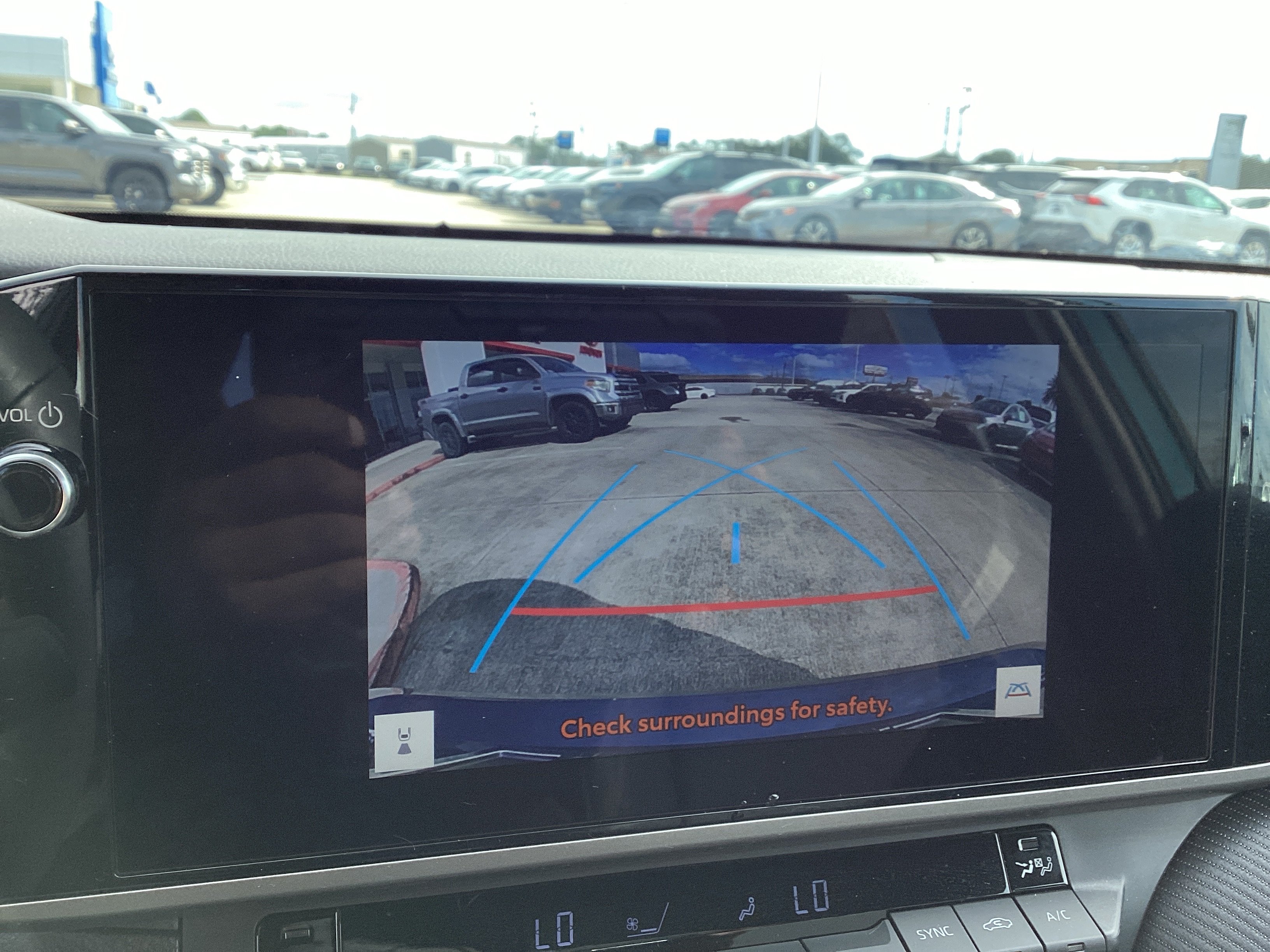 Used 2026 Toyota Camry SE w/ Multimedia Upgrade Package FWD image 18