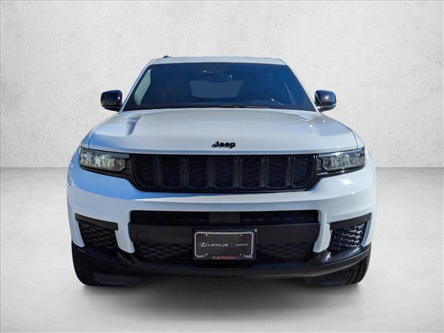 Used 2022 Jeep Grand Cherokee L Laredo image 2