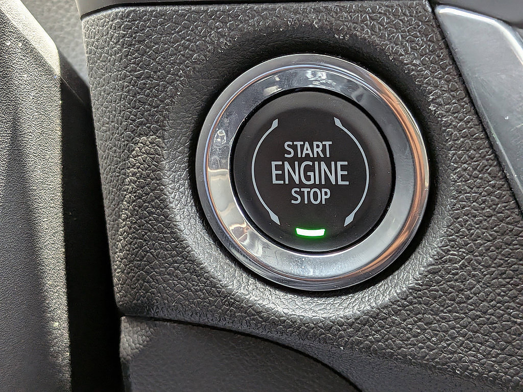 Certified 2024 Buick Encore GX Preferred FWD image 47