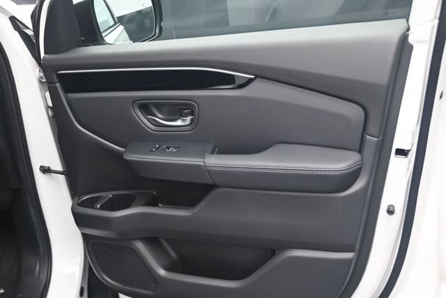 Used 2025 Honda Pilot EX-L image 21