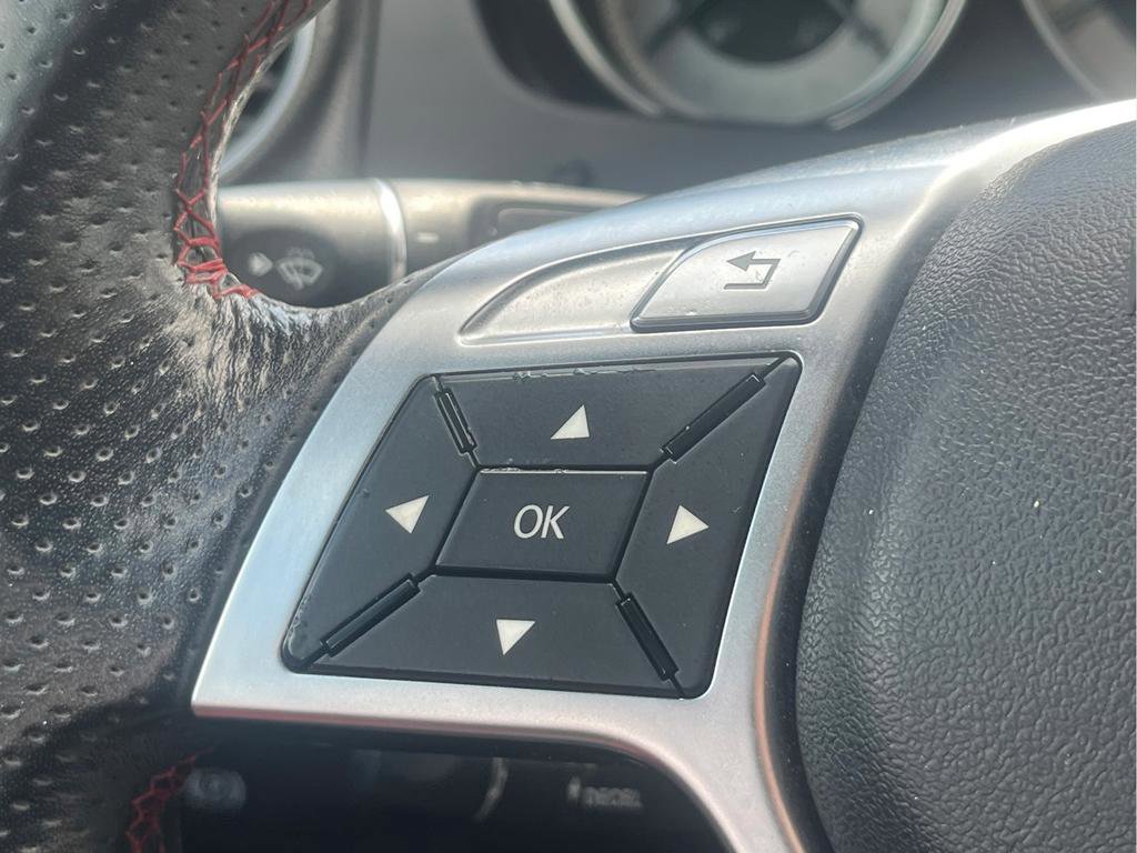 Used 2013 Mercedes-Benz C 250 Sedan image 20