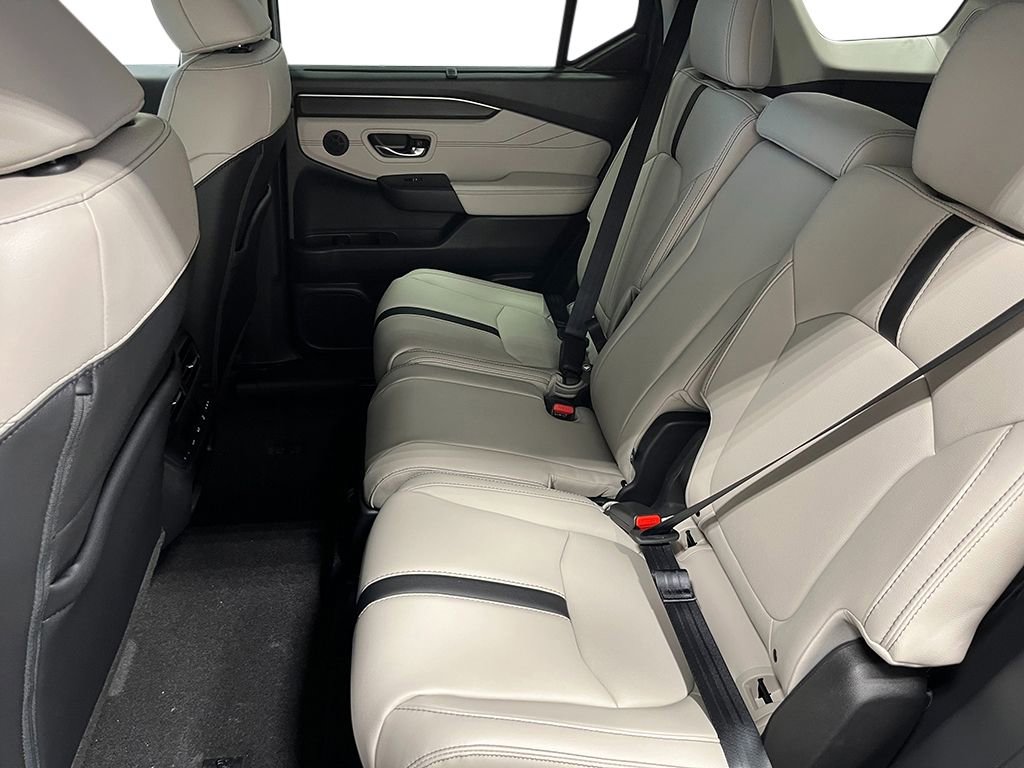 New 2026 Honda Pilot Touring image 24
