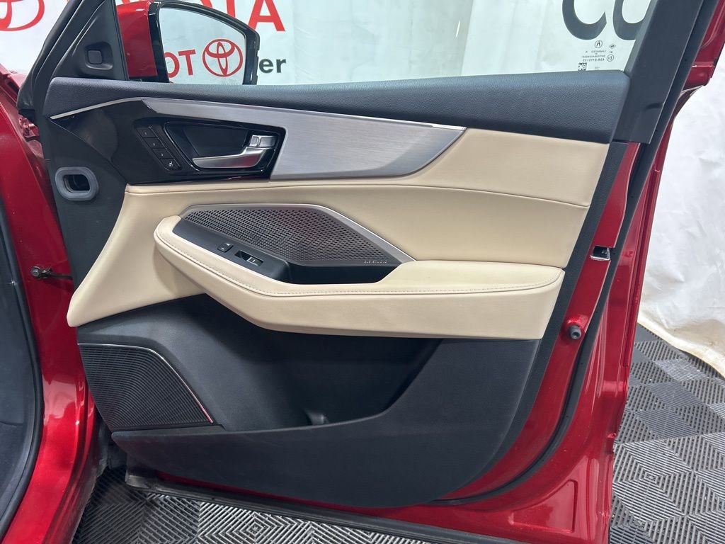 Used 2024 Acura MDX SH-AWD w/ Technology Package image 11