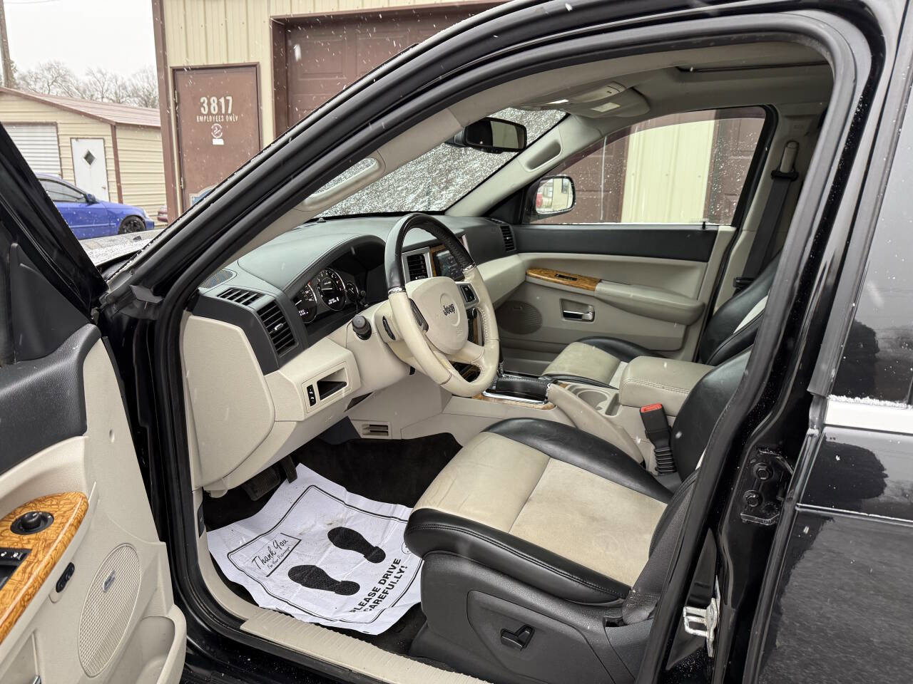 Used 2009 Jeep Grand Cherokee Limited w/ Quadra-Drive II 4X4 Group image 16