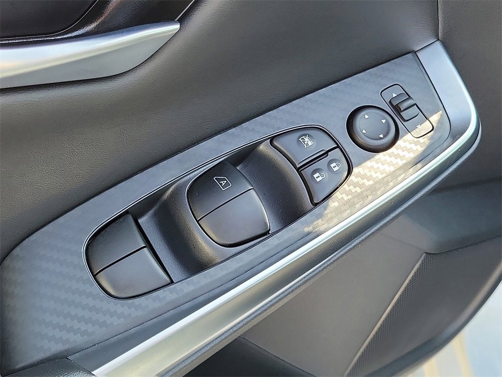 New 2025 Nissan Sentra SR w/ Lighting Package image 15