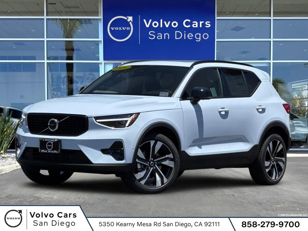 New 2026 Volvo XC40 B5 Plus w/ Climate Package AWD/4WD image 1