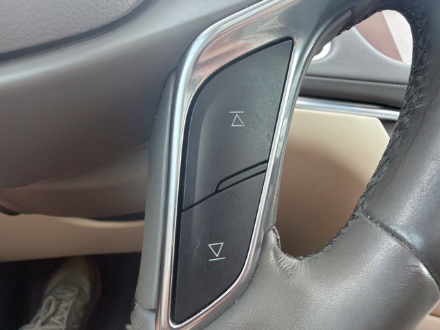 Used 2018 Cadillac XT5 Premium Luxury FWD image 50