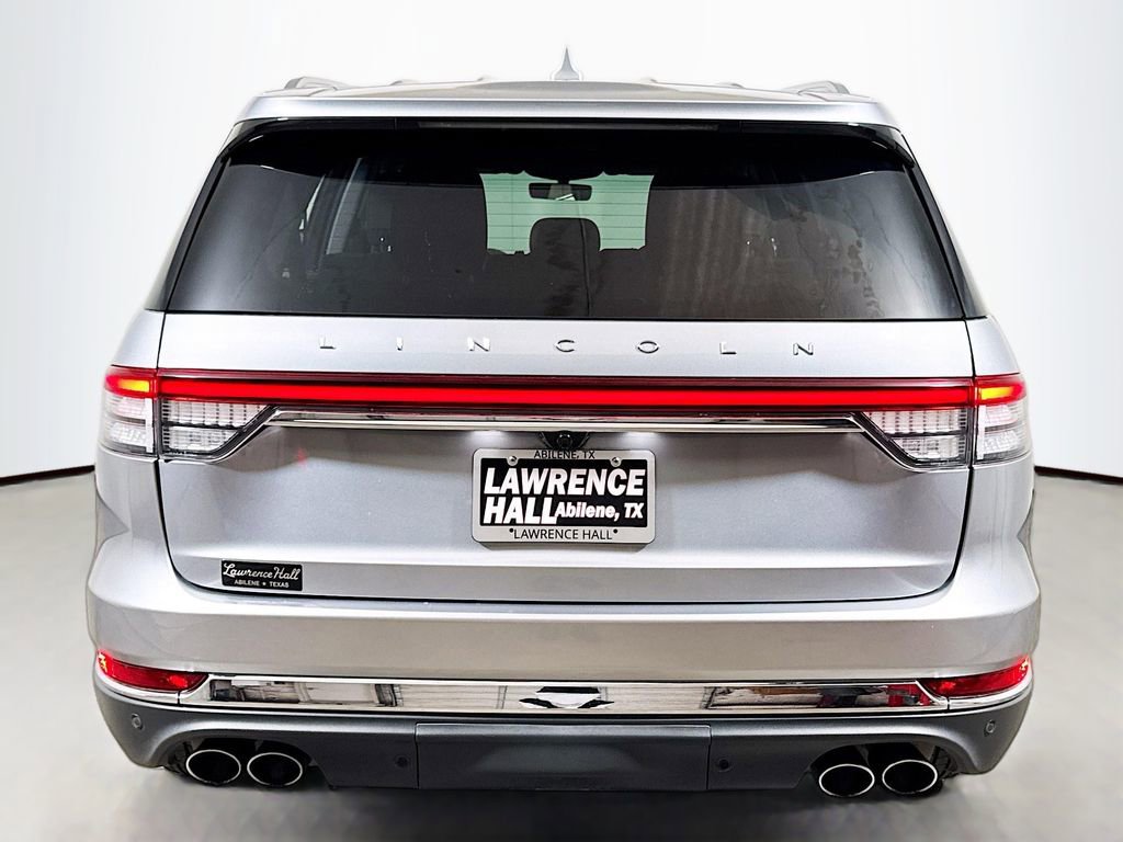 Used 2020 Lincoln Aviator Reserve w/ Equipment Group 201A image 5