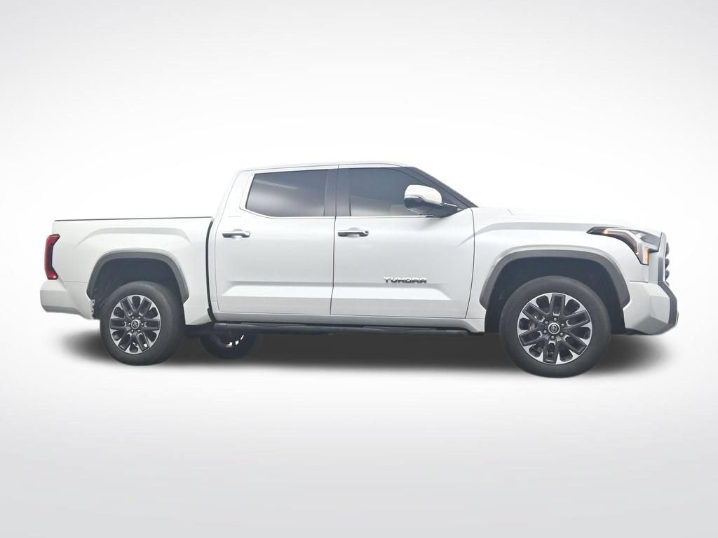 Used 2024 Toyota Tundra Limited AWD/4WD image 39