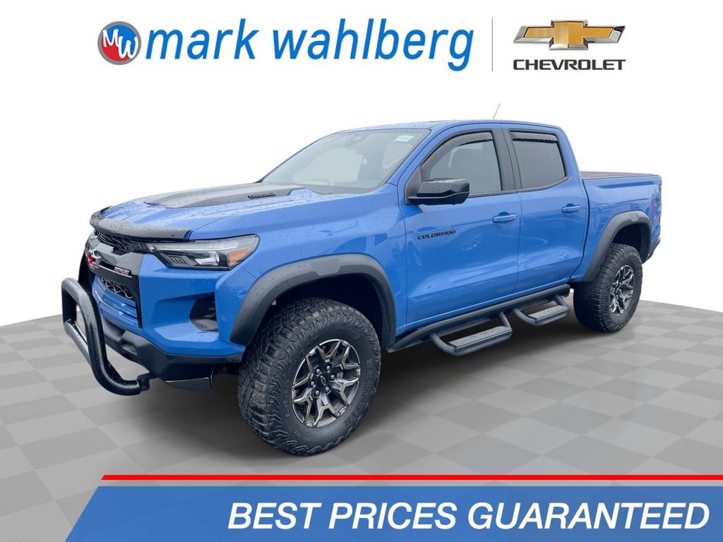 Used 2025 Chevrolet Colorado ZR2 w/ Technology Package