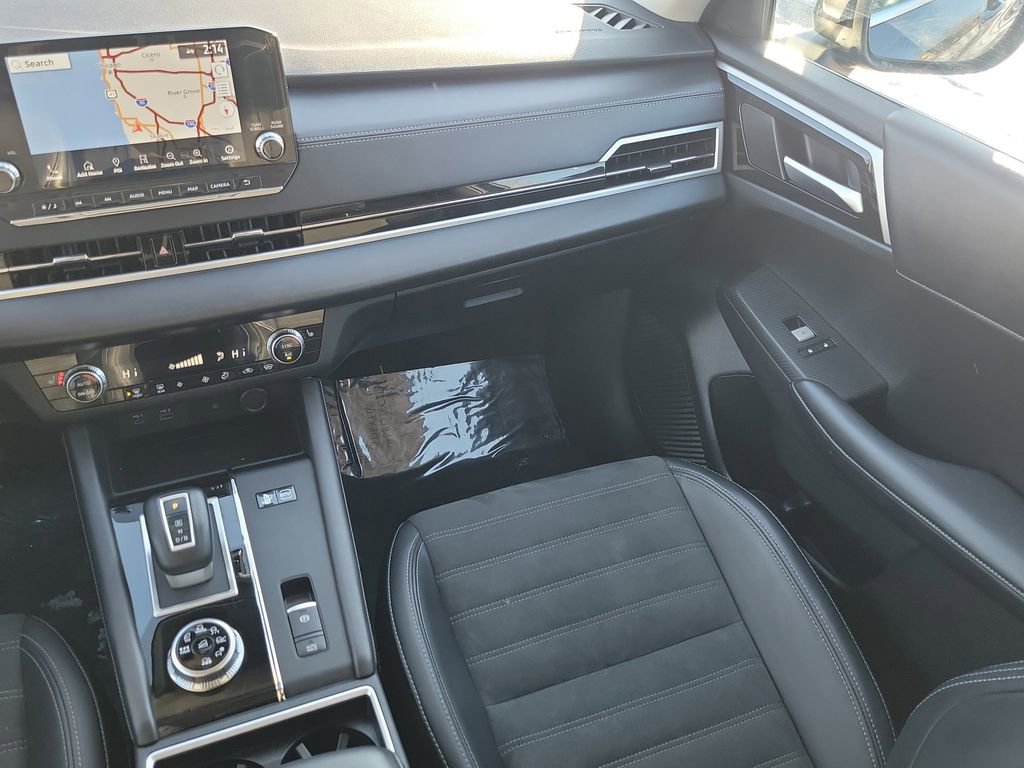 Used 2024 Mitsubishi Outlander SE image 15