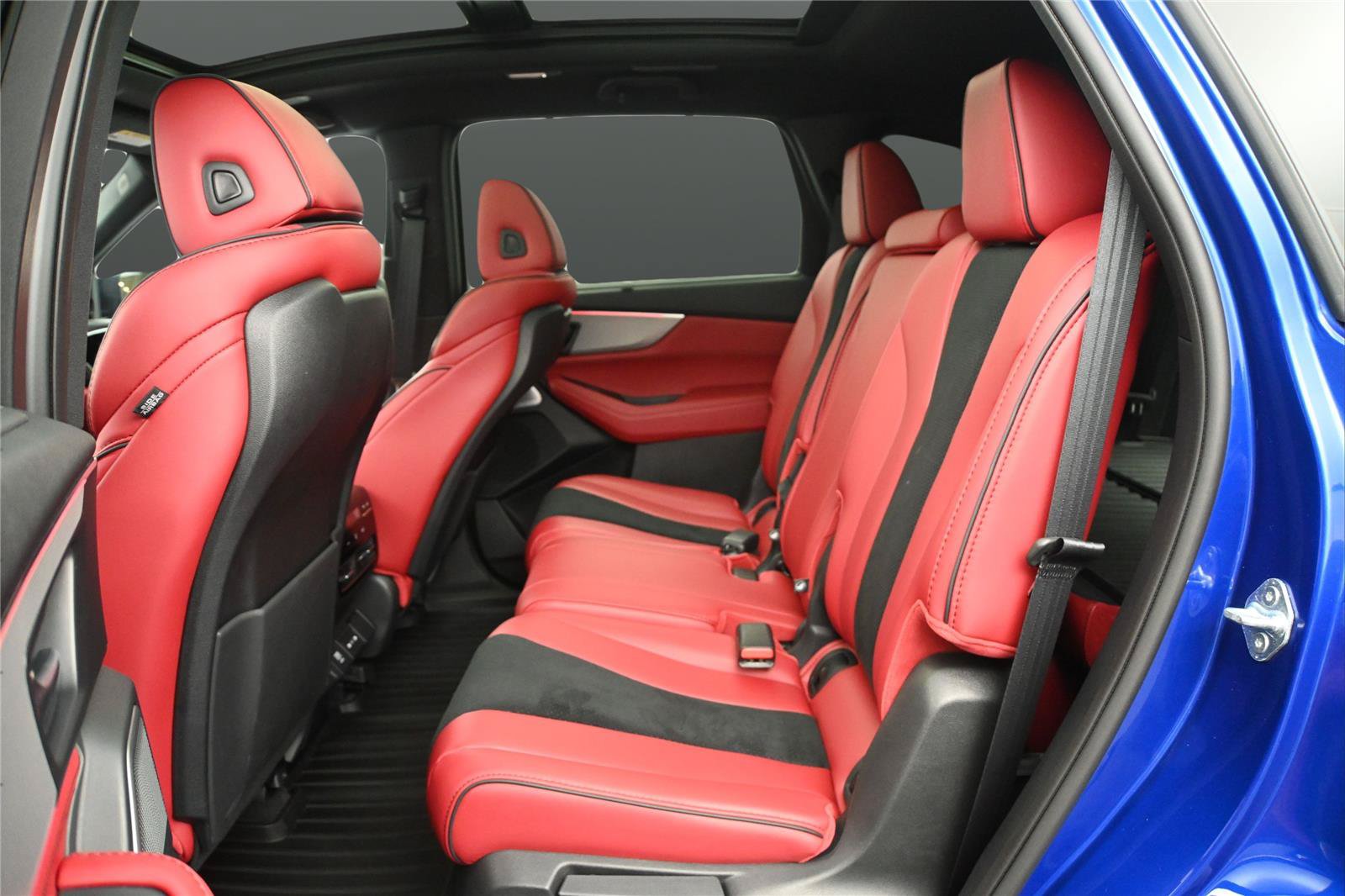 Certified 2025 Acura MDX A-Spec AWD/4WD image 12