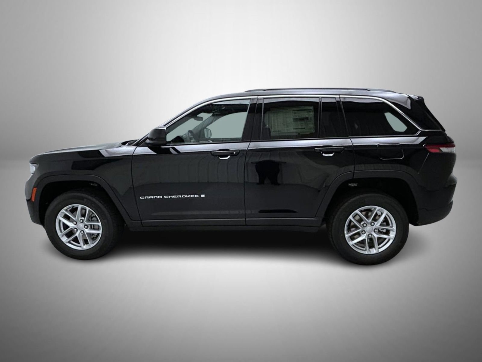 New 2026 Jeep Grand Cherokee Laredo X AWD/4WD image 8