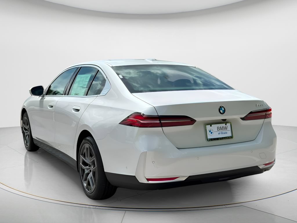 New 2027 BMW 530i w/ Premium Package RWD image 7