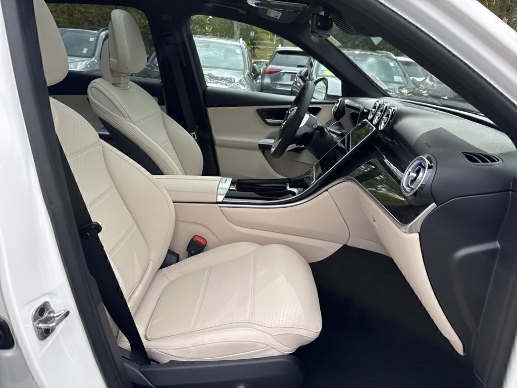 New 2026 Mercedes-Benz GLC 300 4MATIC image 13