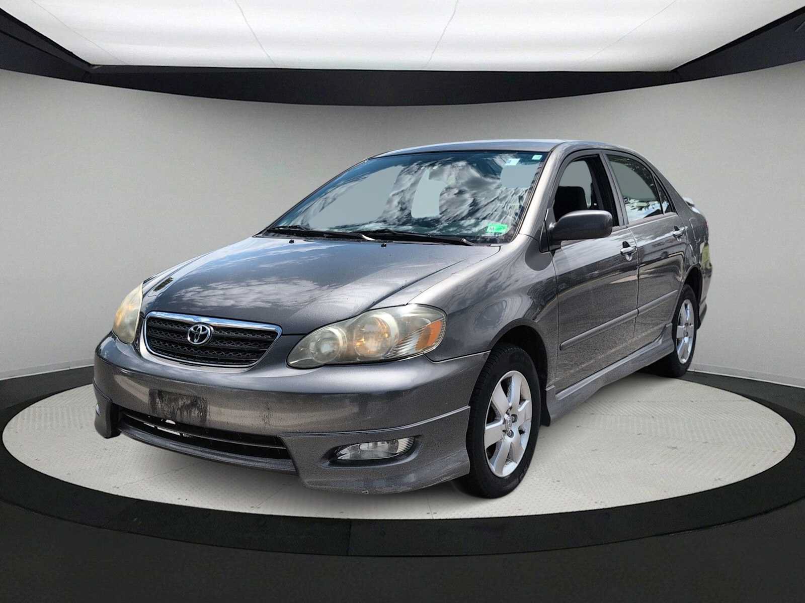 Used 2005 Toyota Corolla FWD image 4