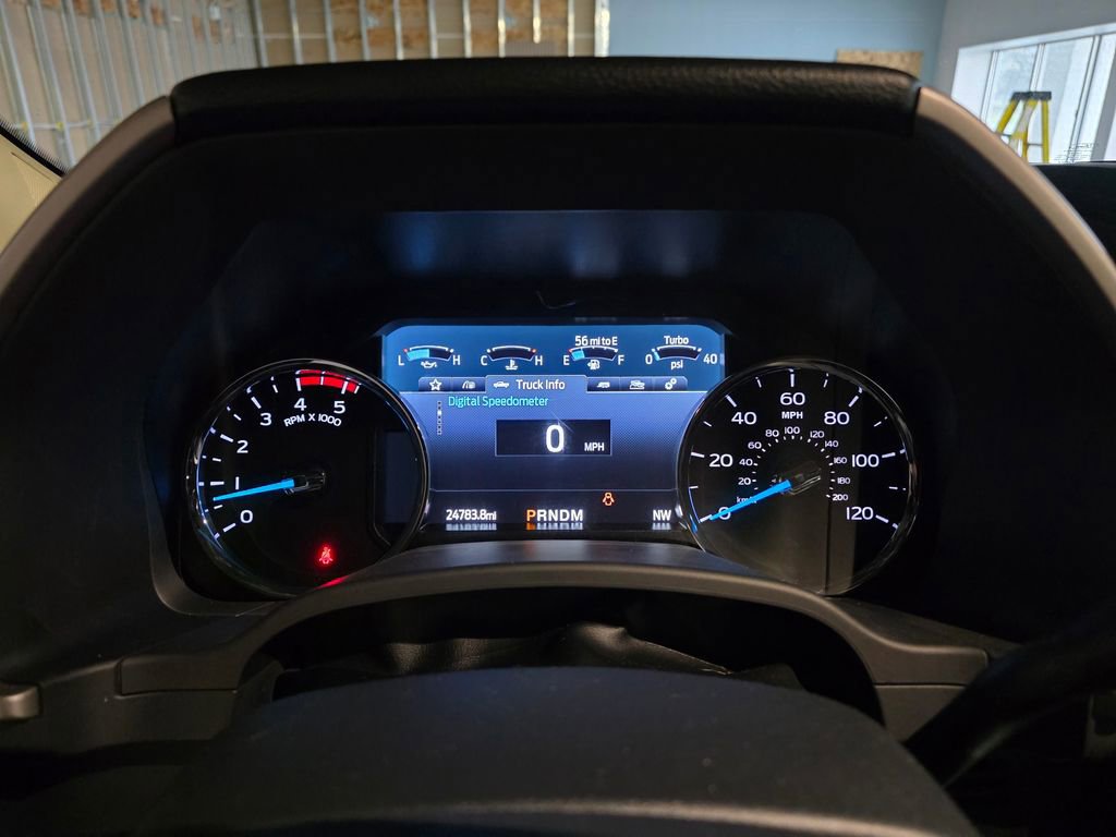 Used 2022 Ford F250 Lariat w/ Lariat Ultimate Package AWD/4WD image 8