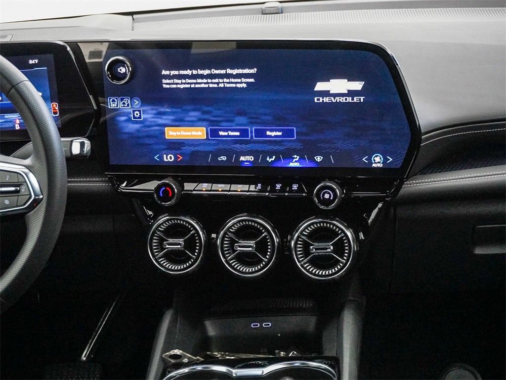 New 2026 Chevrolet Blazer EV LT w/ Midnight/Sport Edition FWD image 17