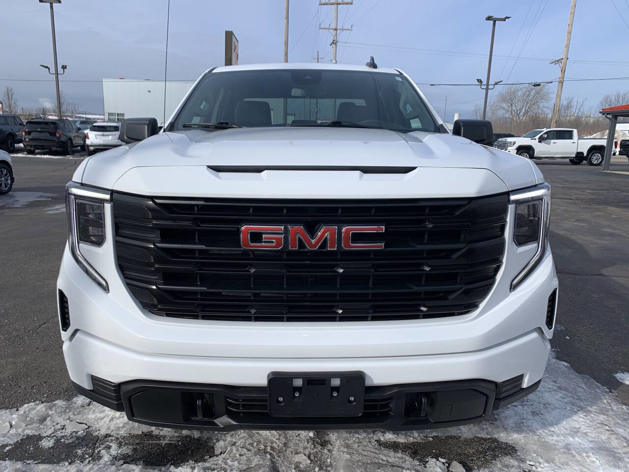 Used 2023 GMC Sierra 1500 Pro w/ Graphite Edition image 4