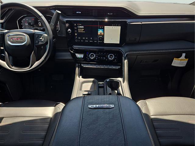 Used 2025 GMC Sierra 2500 AT4X AWD/4WD image 7