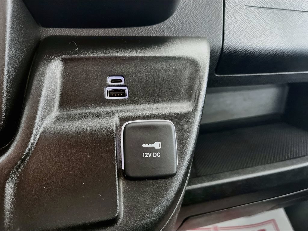 Used 2023 RAM ProMaster 2500 w/ Convenience Group FWD image 20