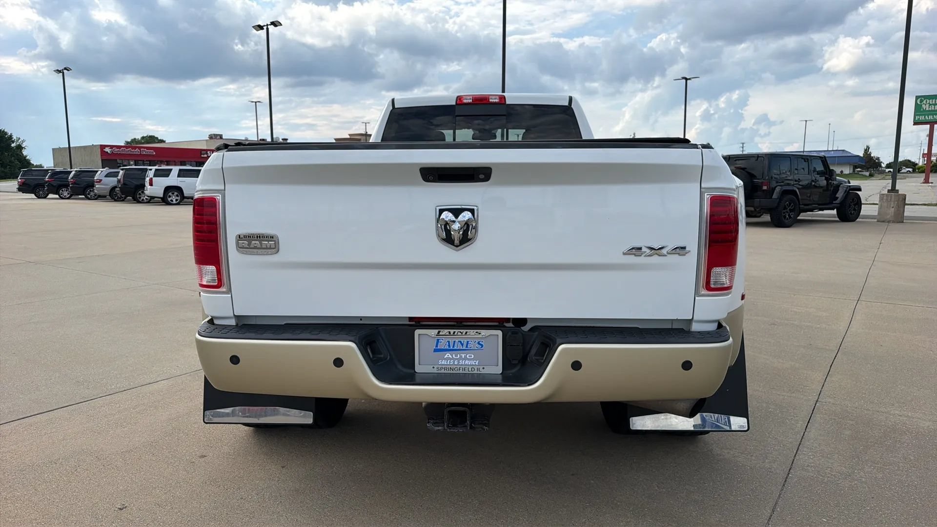 Used 2015 RAM 3500 Laramie Longhorn w/ Convenience Group AWD/4WD image 19