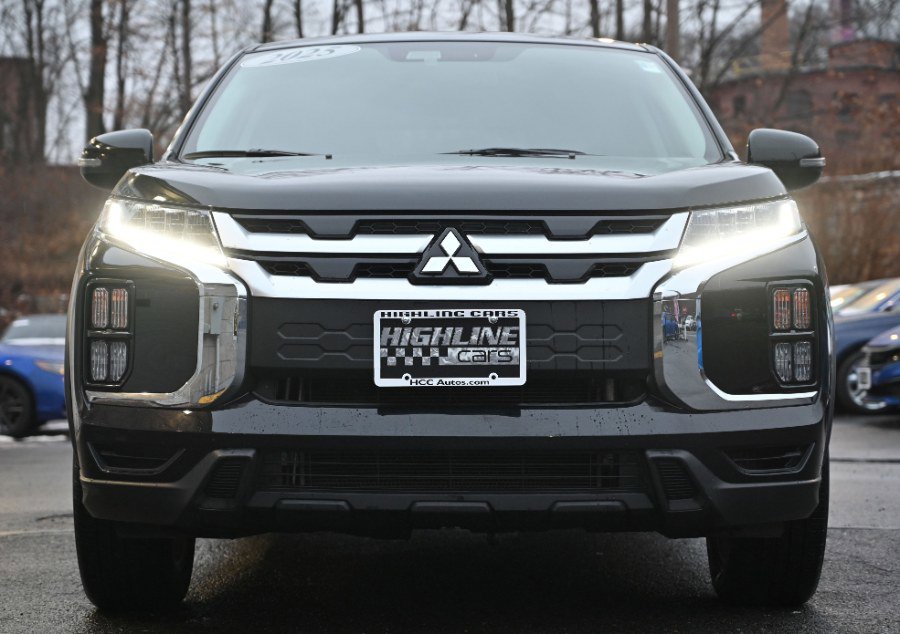 Used 2025 Mitsubishi Outlander Sport SE image 9