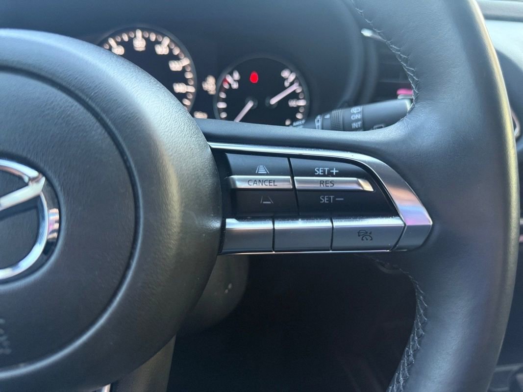 Used 2023 MAZDA CX-30 AWD 2.5 S w/ Premium Package image 16