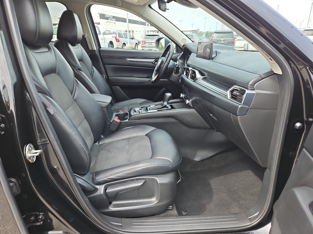 Used 2021 MAZDA CX-5 Touring AWD/4WD image 15