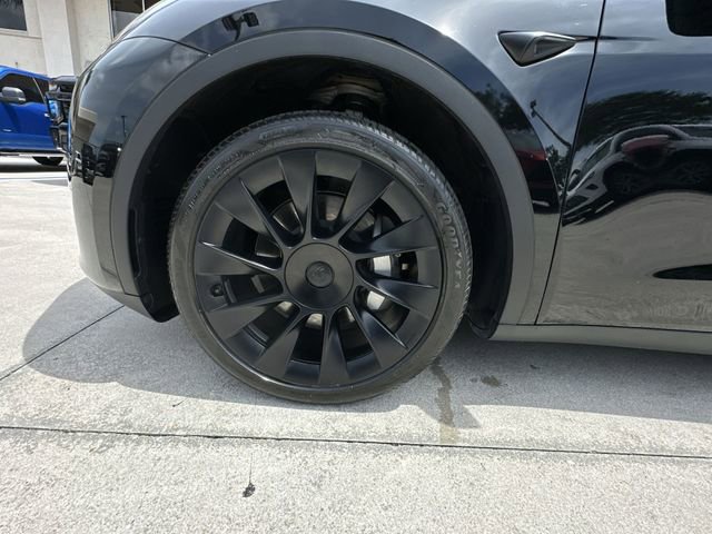 Used 2024 Tesla Model Y Long Range RWD image 18