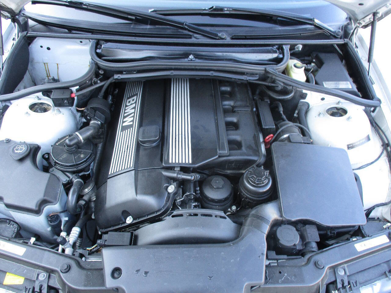 Used 2004 BMW 330Ci Convertible image 35