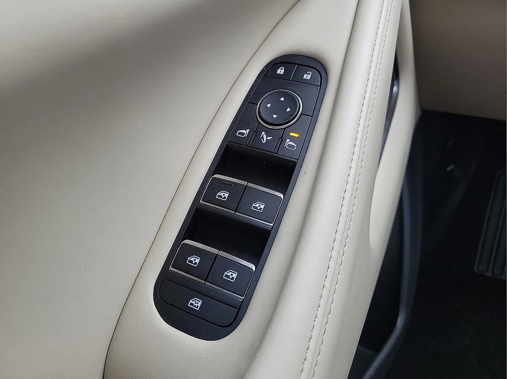 Used 2023 INFINITI QX60 Sensory w/ Vision Package AWD/4WD image 13