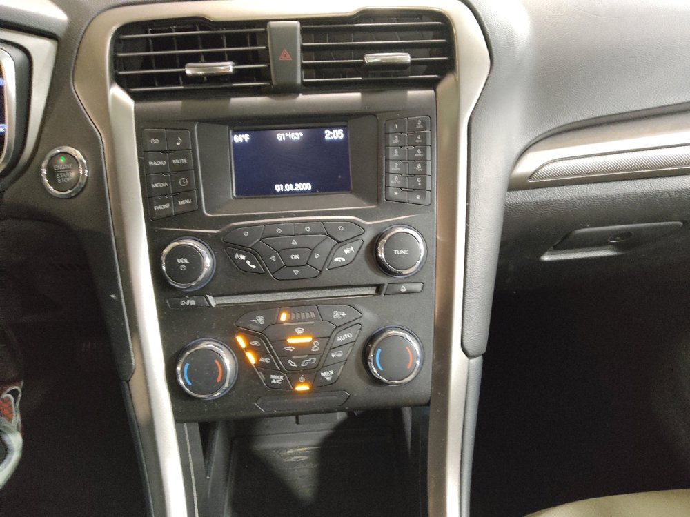 Used 2018 Ford Fusion S image 25