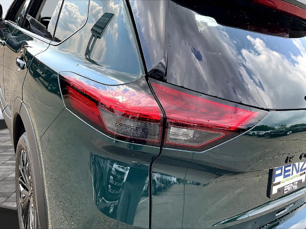 New 2026 Nissan Rogue Dark Armor AWD/4WD image 29