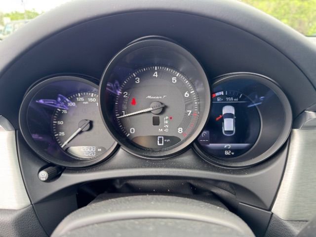 Used 2024 Porsche Macan Turbo image 26