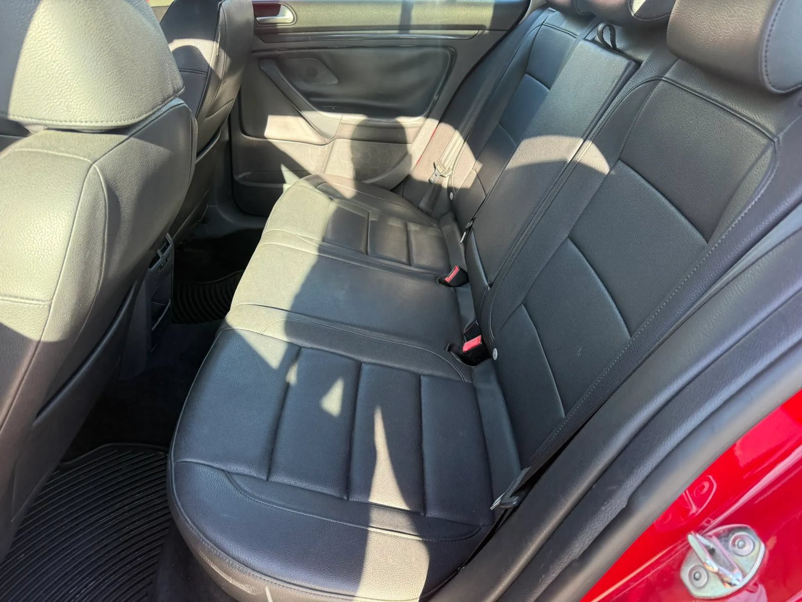 Used 2011 Volkswagen Jetta S FWD image 13