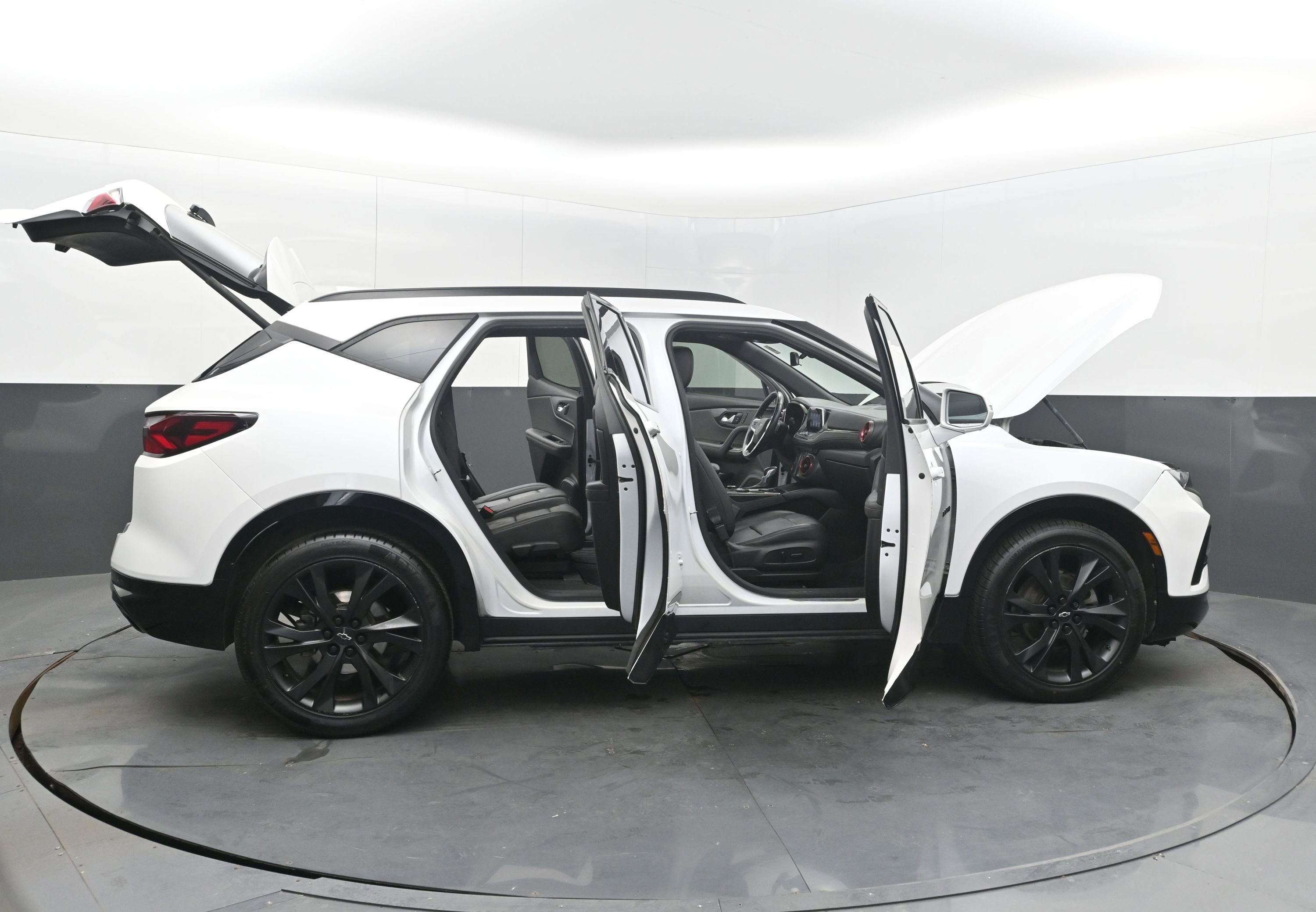 Used 2020 Chevrolet Blazer RS image 44