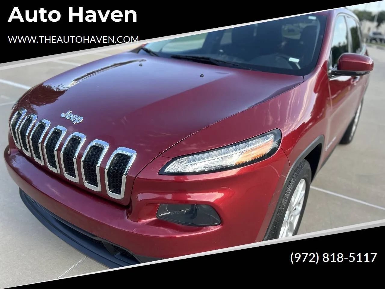 Used 2017 Jeep Cherokee Latitude w/ Safety/Convenience Group AWD/4WD image 1