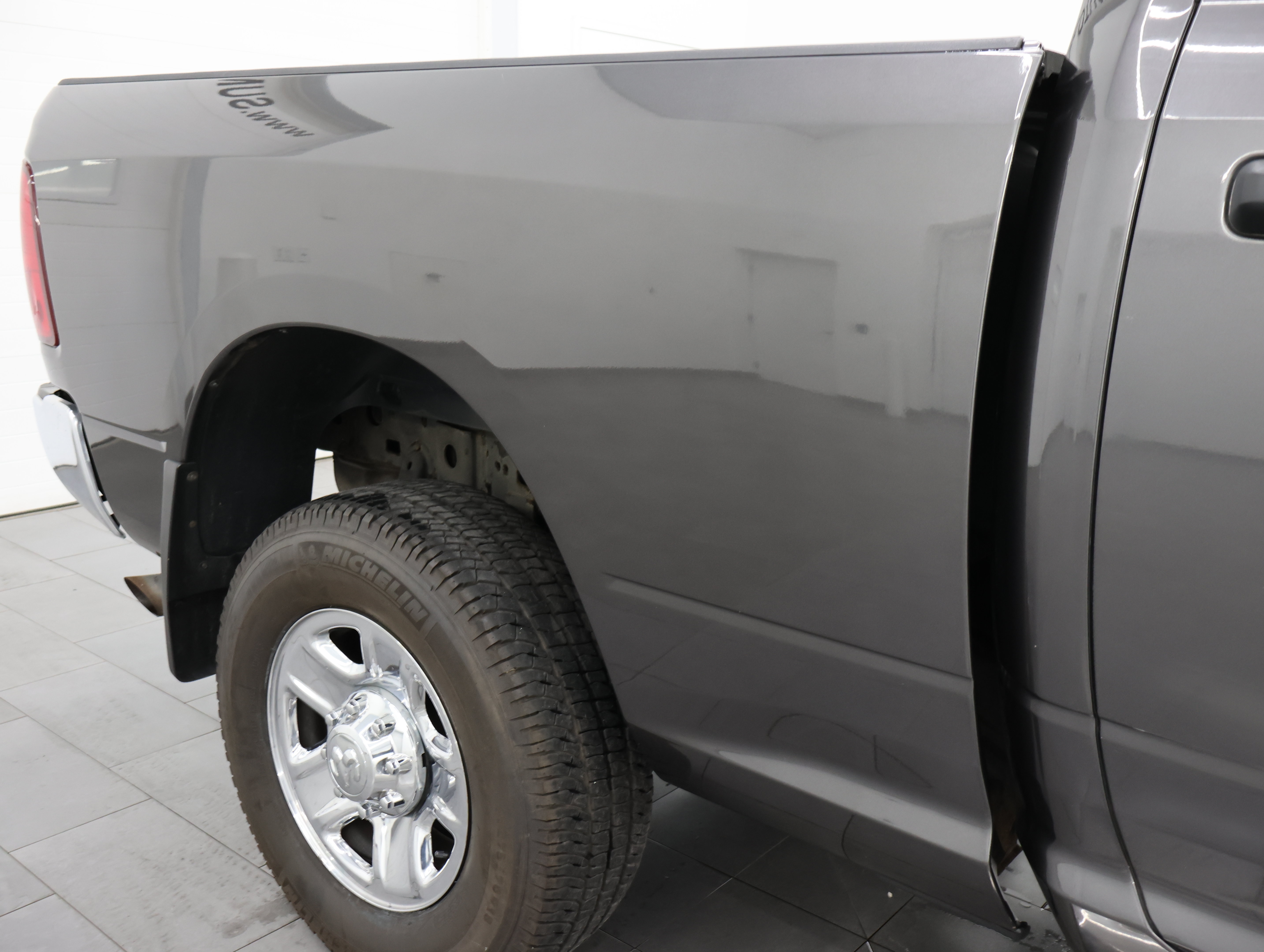 Used 2016 RAM 2500 Tradesman w/ Chrome Appearance Group AWD/4WD image 26