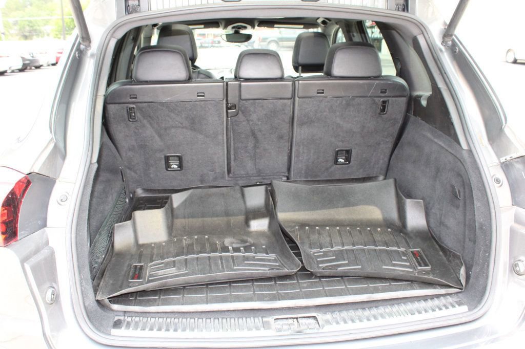 Used 2018 Porsche Cayenne S image 29