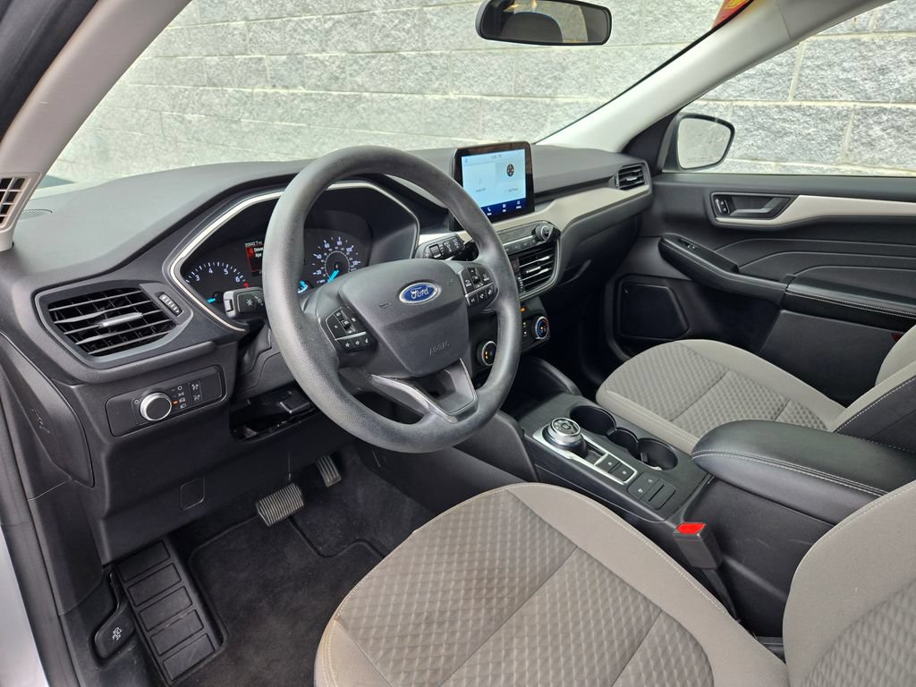 Used 2022 Ford Escape SE AWD/4WD image 13