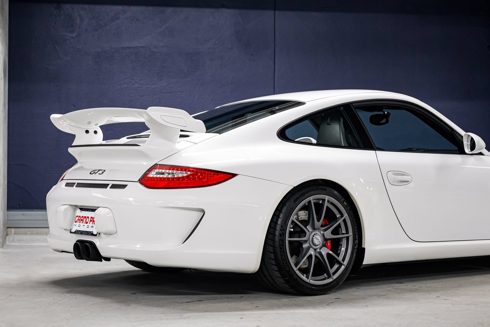 Used 2010 Porsche 911 GT3 RWD image 33