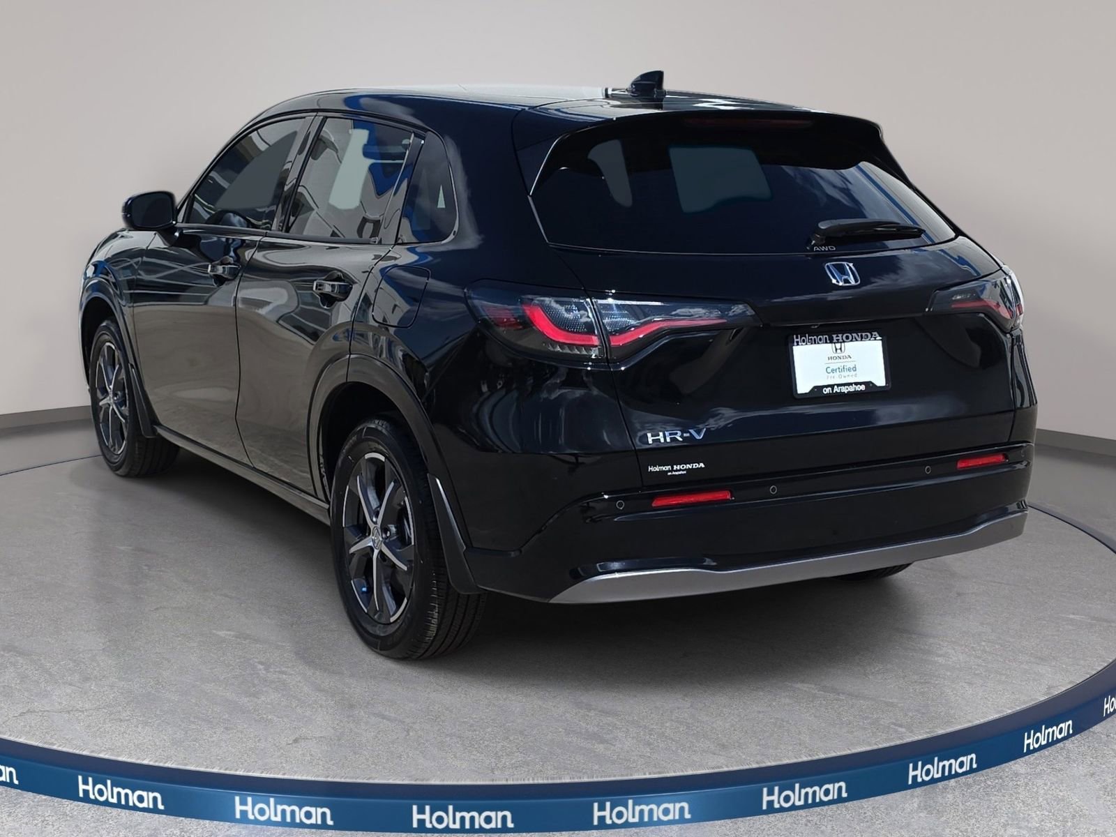 Used 2024 Honda HR-V EX-L image 8