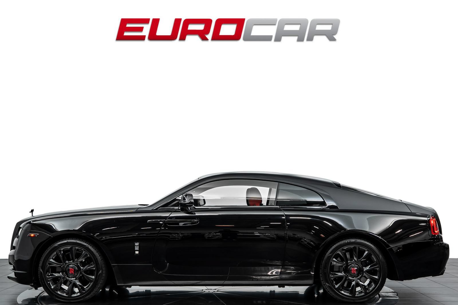 Used 2019 Rolls-Royce Wraith RWD image 2