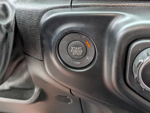 Used 2022 Jeep Wrangler Unlimited Sport AWD/4WD image 29