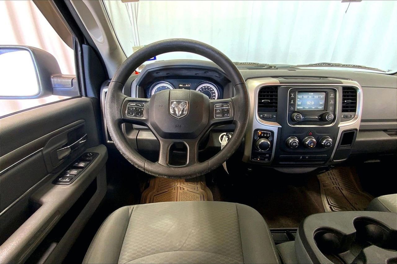 Used 2017 RAM 1500 Classic SLT image 14