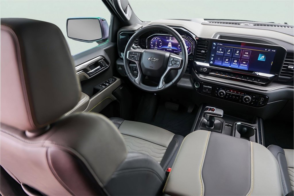 Certified 2024 Chevrolet Silverado 1500 ZR2 w/ Technology Package image 30