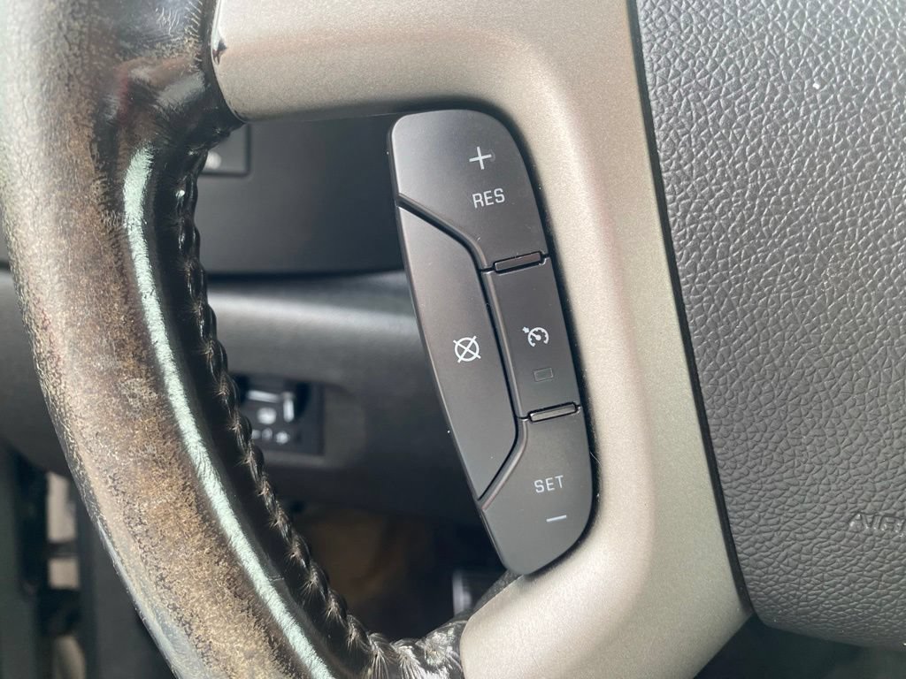Used 2013 Chevrolet Silverado 2500 LT w/ Z71 Appearance Package AWD/4WD image 17