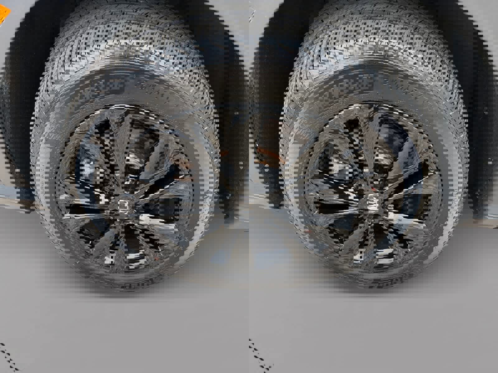 Used 2025 Honda CR-V Sport Touring image 9