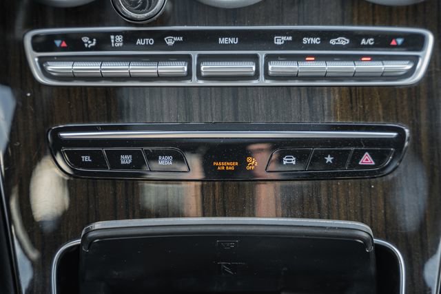 Used 2020 Mercedes-Benz GLC 300 GLC 300 image 23